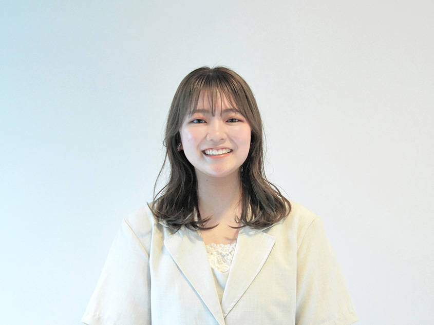 上田-歩美